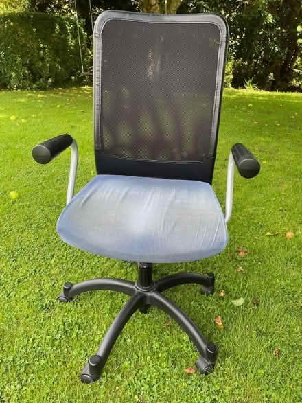 Photo of free Office chair with pivot & rise/fall (Painswick GL6) #3