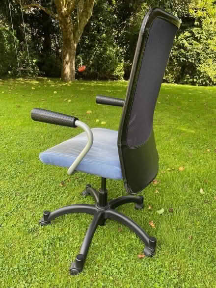 Photo of free Office chair with pivot & rise/fall (Painswick GL6) #2
