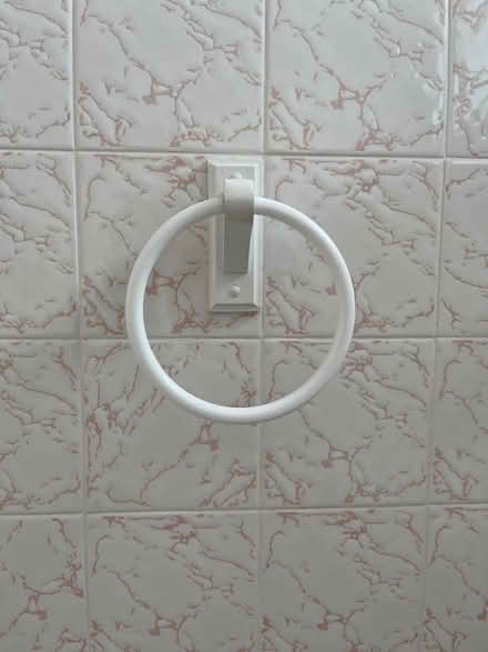Photo of free Bathroom items (Cheylesmore CV3) #3