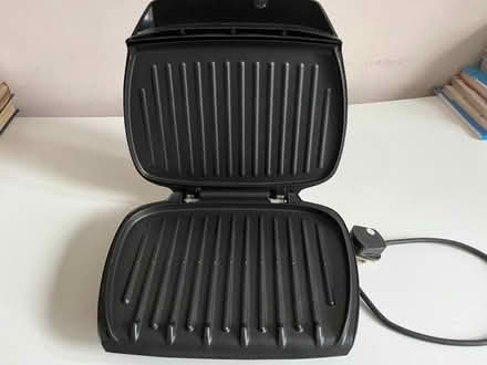 Photo of free George Foreman electric grill (North Kensington W10) #1
