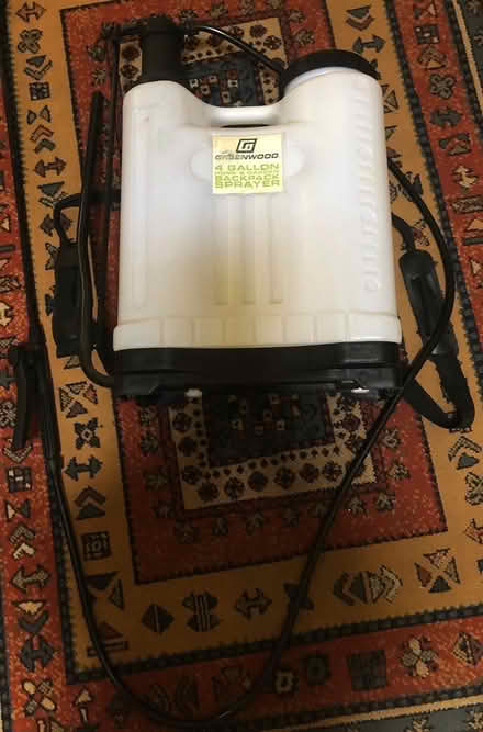 Photo of free 4 Gal pump sprayer (coventry) #1