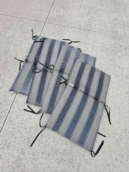 Photo of free Deck chair cushions (Farmington Hills 11Mile n Farm) #1