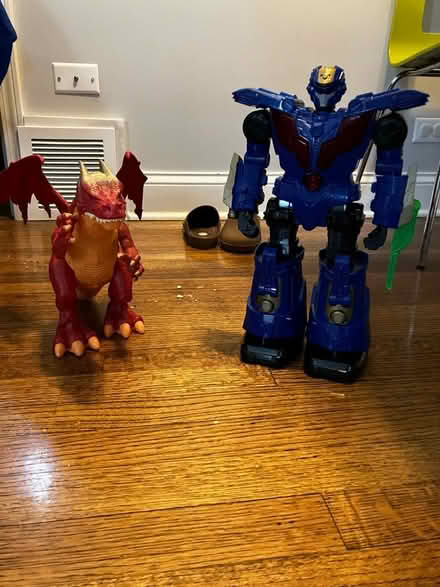 Photo of free Dragon and robot (Archer Heights) #1