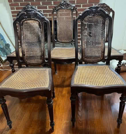 Photo of free 5 antique mahogany dining chairs (Upper NW DC/Tenley vicinity) #2
