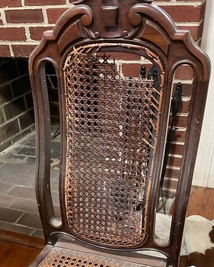 Photo of free 5 antique mahogany dining chairs (Upper NW DC/Tenley vicinity) #1