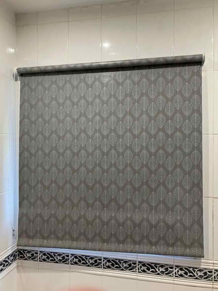 Photo of free Bathroom or kitchen blind (Beaconsfield HP9) #1