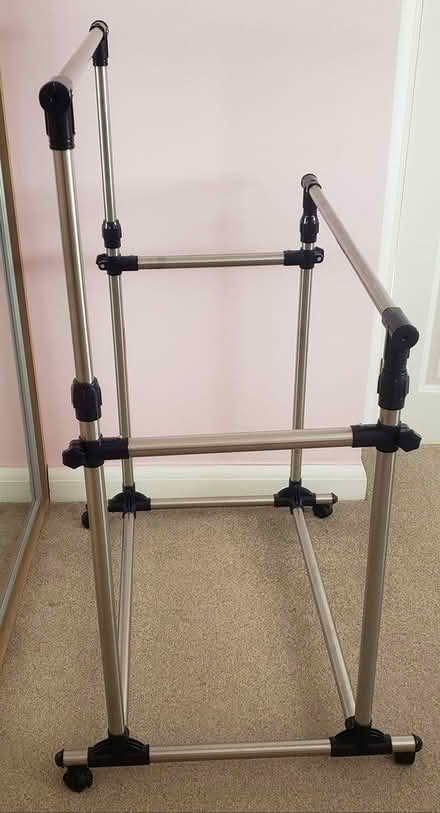 Photo of free Mobile clothes rack (Canvey Island) #1