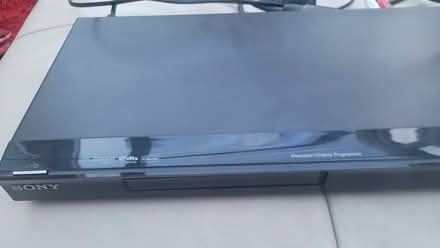 Photo of free Sony DVD player (Pound Hill) #4