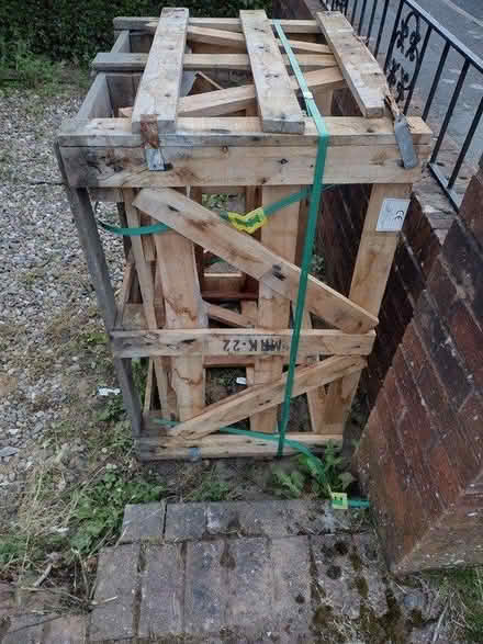 Photo of free Wooden pallet crate (Catshill, B61) #1