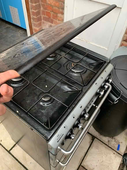 Photo of free Free standing cooker (Hoole CH2) #1