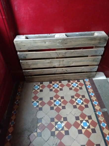Photo of free Pallet (Dennistoun G31) #1