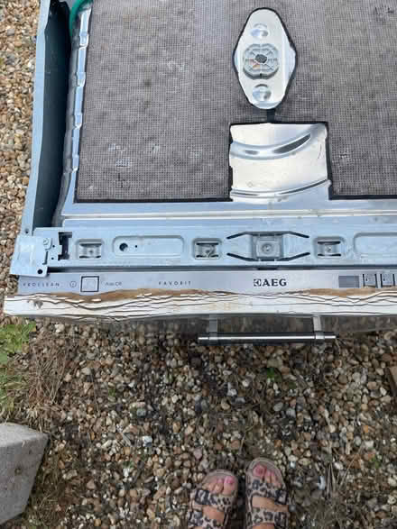 Photo of free Built in Dishwasher (Kirdford) #4