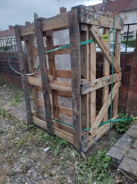 Photo of free Wooden pallet crate (Catshill, B61) #2