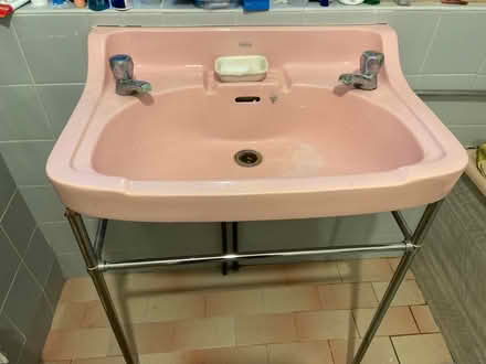 Photo of free Retro Pink Royal Doulton Sink (CV32 Milverton) #1