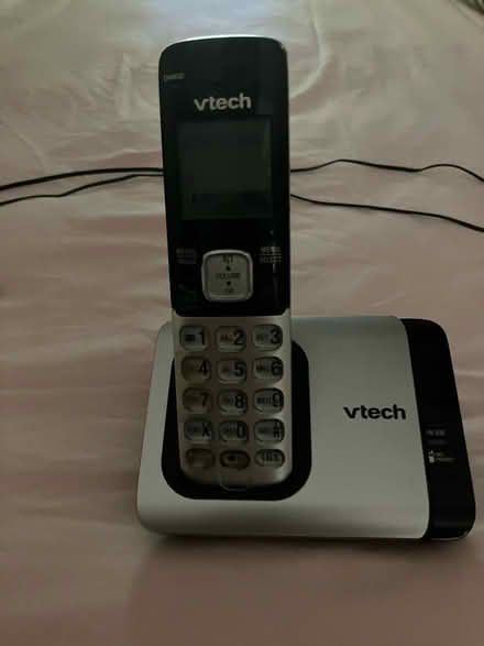 Photo of free Cordless Phone (East Cobb-Roswell border) #1