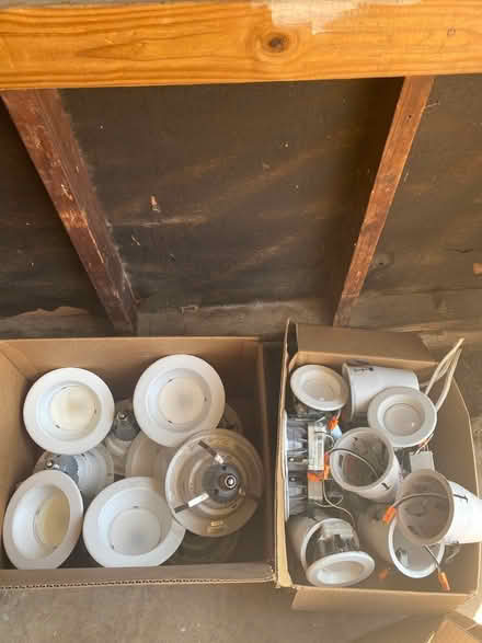 Photo of free Assorted Recessed LED Lights (77008) #1