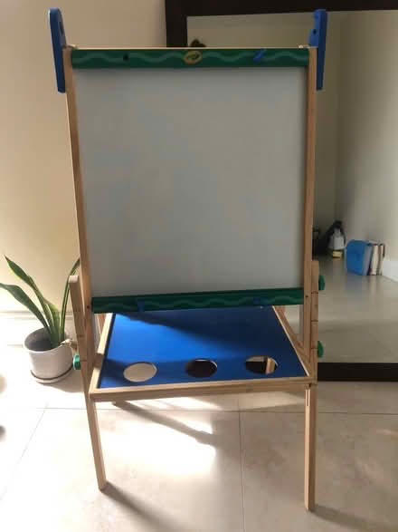 Photo of free Whiteboard and Blackboard Crayola (Davie, FL) #1
