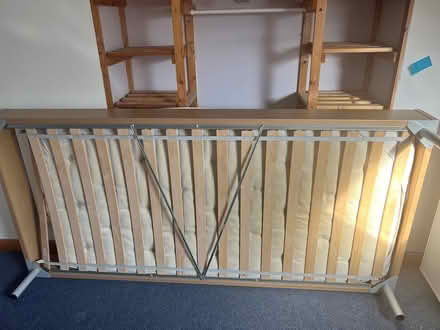 Photo of free single bed and mattress (Cowplain PO8) #3