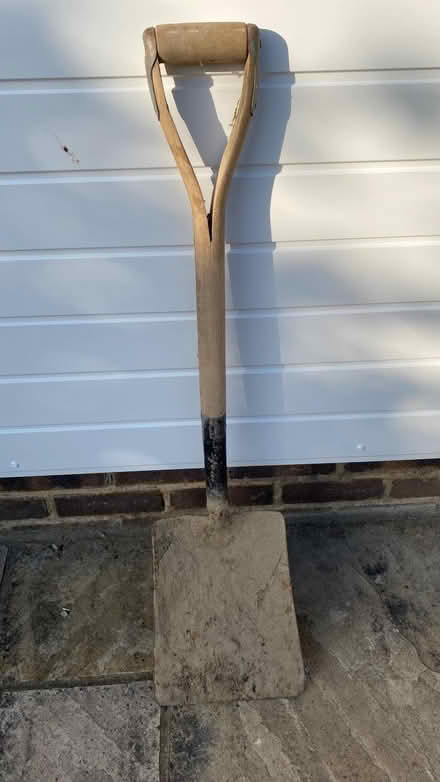 Photo of free Sturdy garden, spade/shovel (Haywards Heath RH16) #1