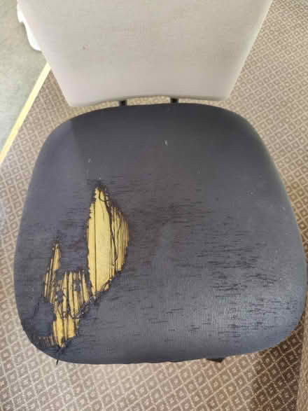 Photo of free IKEA office chair - needs some work (Finchley N3) #2