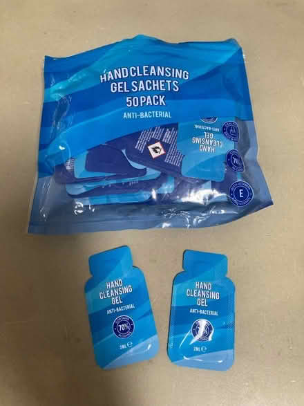 Photo of free 50 x Mini hand gel sachets (SW18) #1