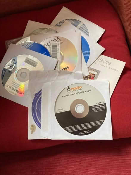 Photo of free A dozen installation DVDs (Woodside Park N12) #1