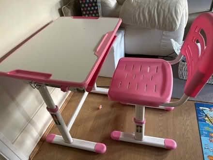 Photo of free Girls’ desk with chair (NW6) #1