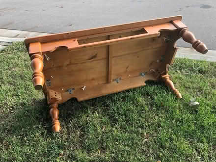 Photo of free Curb centre table-Cooksville (l5b) #2