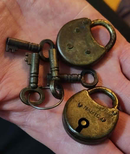 Photo of free Vintage small padlocks (Stockwell SW9) #1