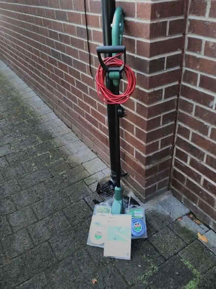 Photo of free Electric Strimmer (Harnage SY5) #1