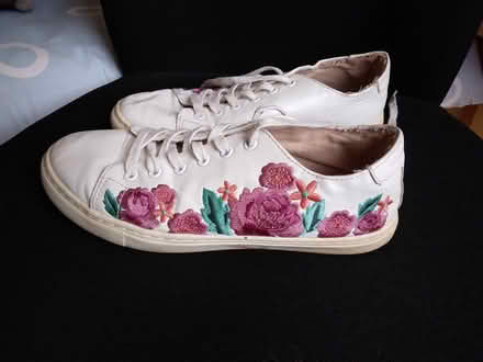 Photo of free Shoes: women's pumps - size 7 (Bosham, Chichester) #3
