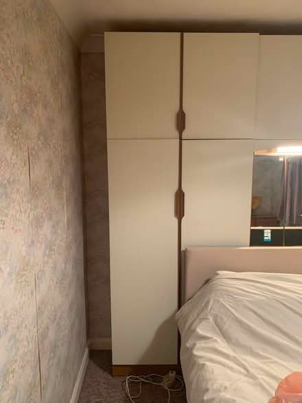 Photo of free 3 units/ storage (Yeovil) #1