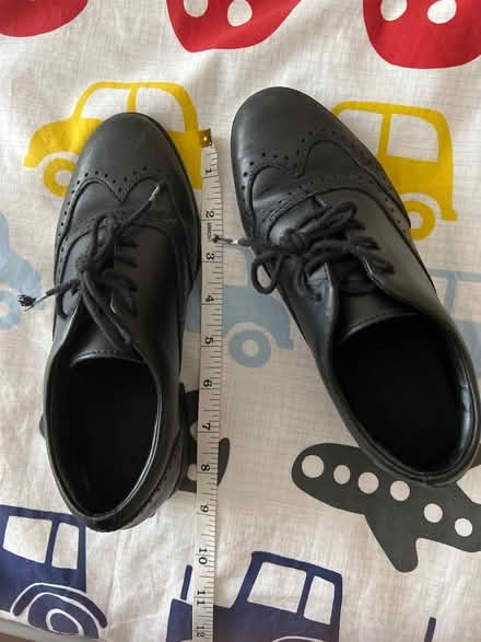 Photo of free Black shoe for Boy (DE1) #2