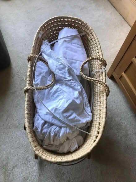 Photo of free babies' cradle/ carrycot (Stockbridge EH3) #1