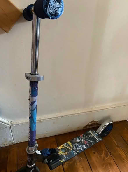 Photo of free Kids 2 wheel scooter (Sidley) #1