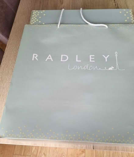 Photo of free radley gift box and bag (Longley S5) #2