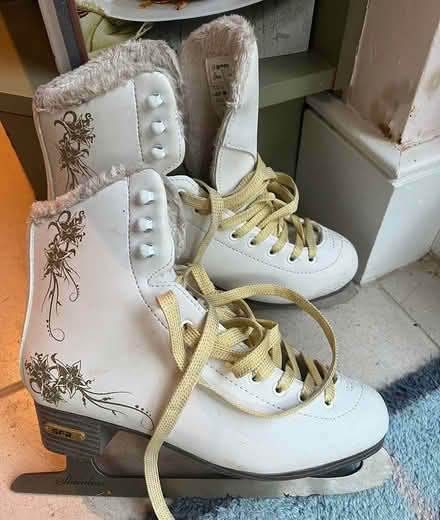 Photo of free Ice Skates (SW19) #1