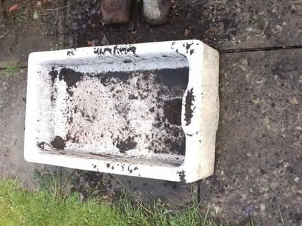 Photo of free Porcelain sinks used as garden planters (Thornaby Village TS17) #2