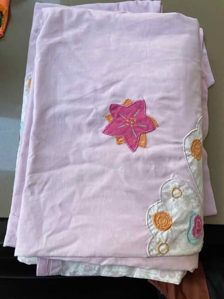 Photo of free Child’s pink butterfly bedding (Tunbridge Wells) #1