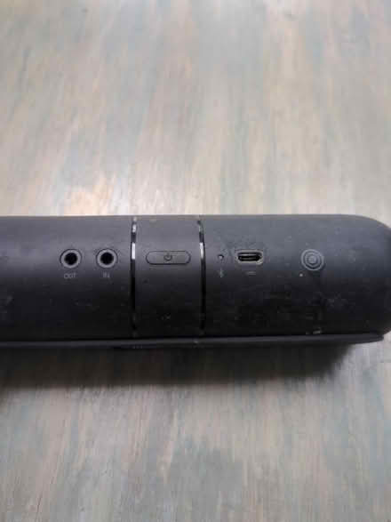 Photo of free Beats pill speaker (RG18) #2