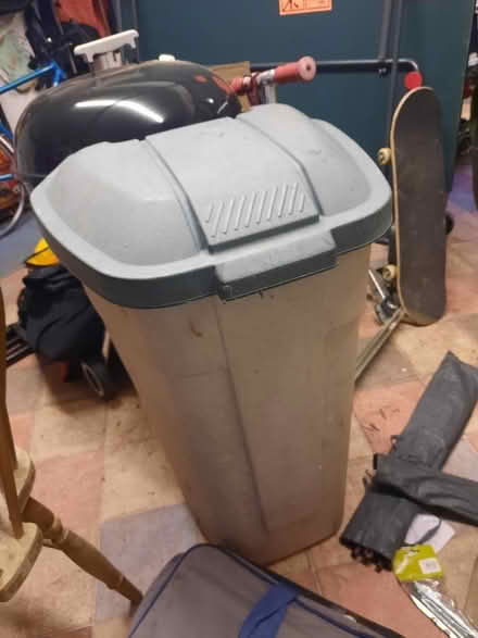 Photo of free Wheelie bin (Stroud GL5) #1