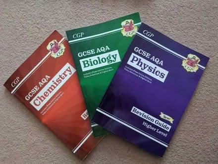Photo of free GCSE revision and exam prep books (Bolton-le-Sands LA5) #2