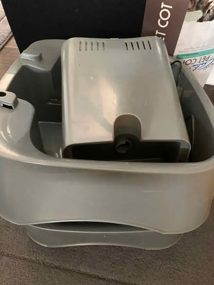 Photo of free Dog Water Fountain (Germantown) #1