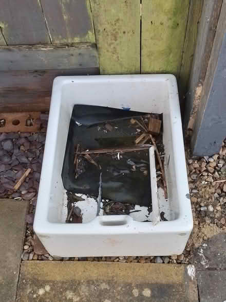 Photo of free Porcelain sinks used as garden planters (Thornaby Village TS17) #1