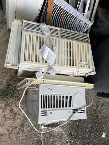 Photo of free Air conditioner (New Paltz, NY) #1