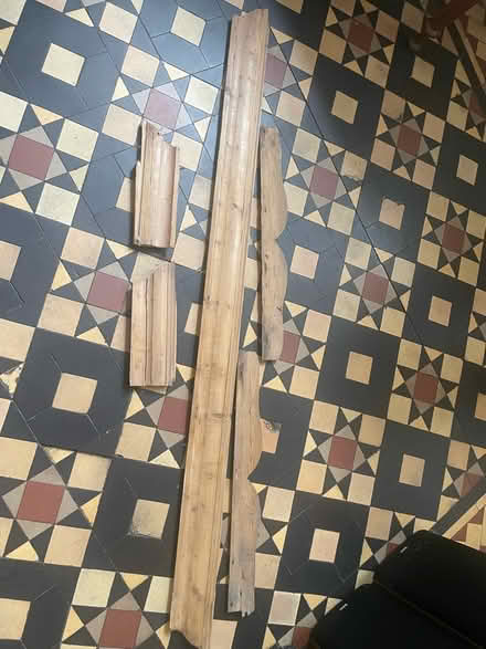 Photo of free Wooden Dresser (Stoke Newington N16) #3