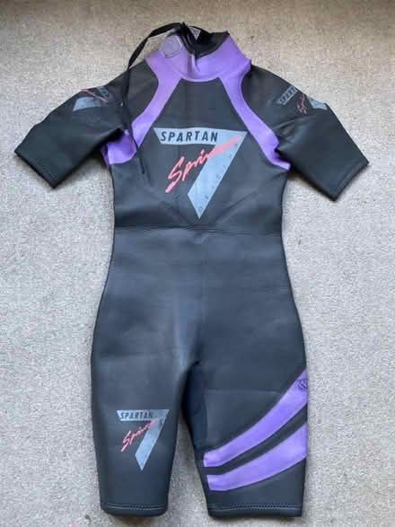 Photo of free Men’s shorty wetsuit, size M/L (Hayes BR2) #1