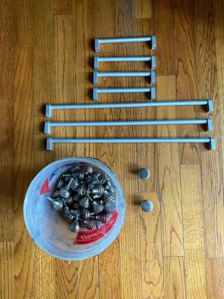 Photo of free Assorted Cabinet Hardware (77008) #1