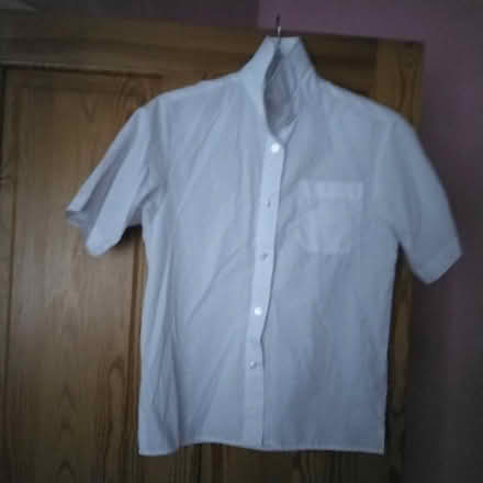 Photo of free girls white short sleeve school shirt (Marton Bank FY3) #2