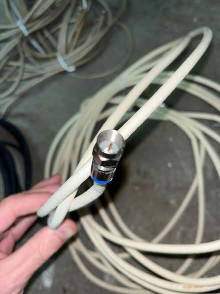 Photo of free Coaxial cable, splitters (L5J2H2) #1